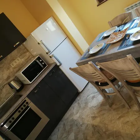 Apartment апаpтамент Pуски паметник Sofia